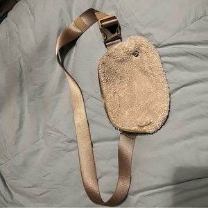 Tan/beige Sherpa belt bag lululemon